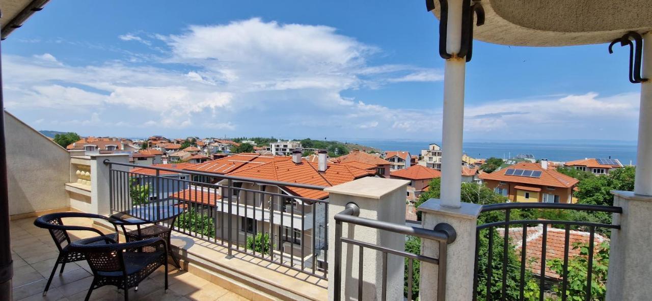 Luxury Apartments Ekaterina Černomorec Exterior foto